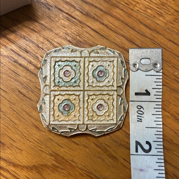 Vintage Hattie Carnegie Clip On Earrings and Brooch Set ~ With Tags! - Picture 3 of 4